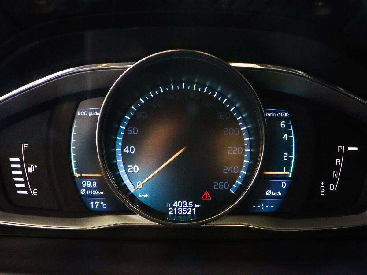 Купить Volvo XC70 с пробегом. Фото: #7