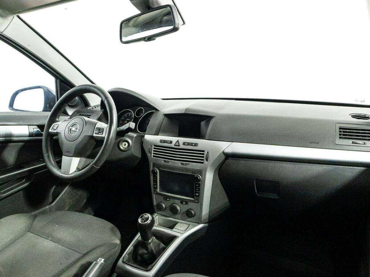 Купить Opel Astra с пробегом. Фото: #8