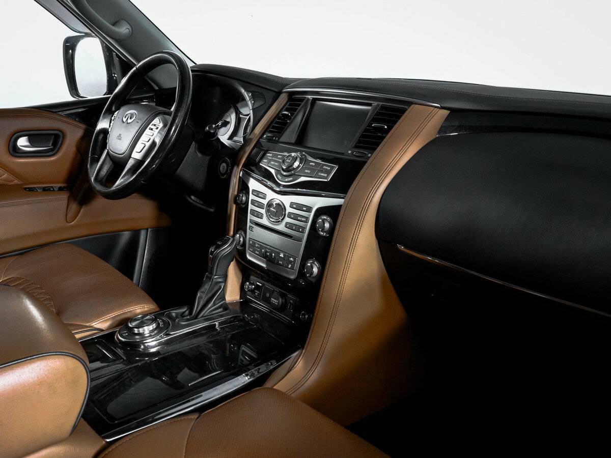 Купить Infiniti QX80 с пробегом. Фото: #8
