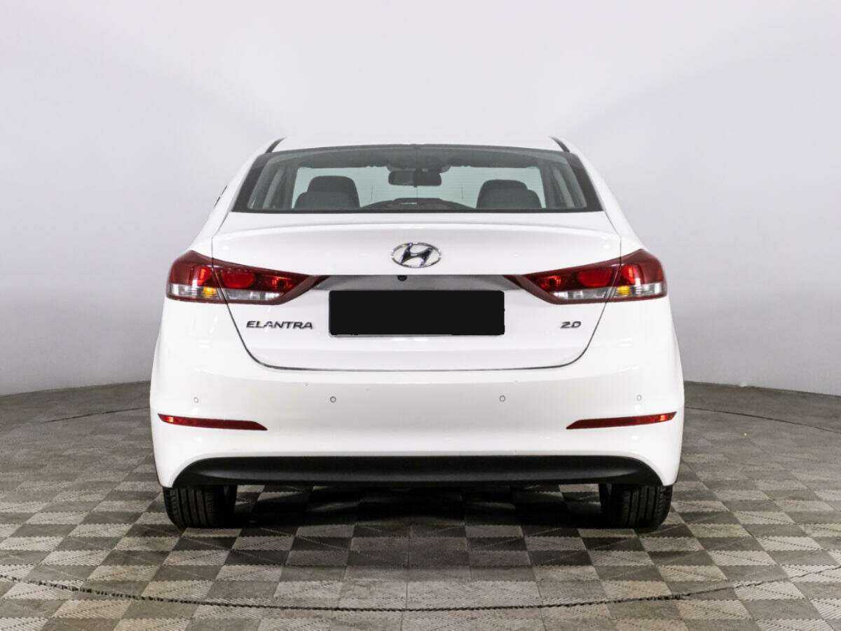 Купить Hyundai Elantra с пробегом. Фото: #5