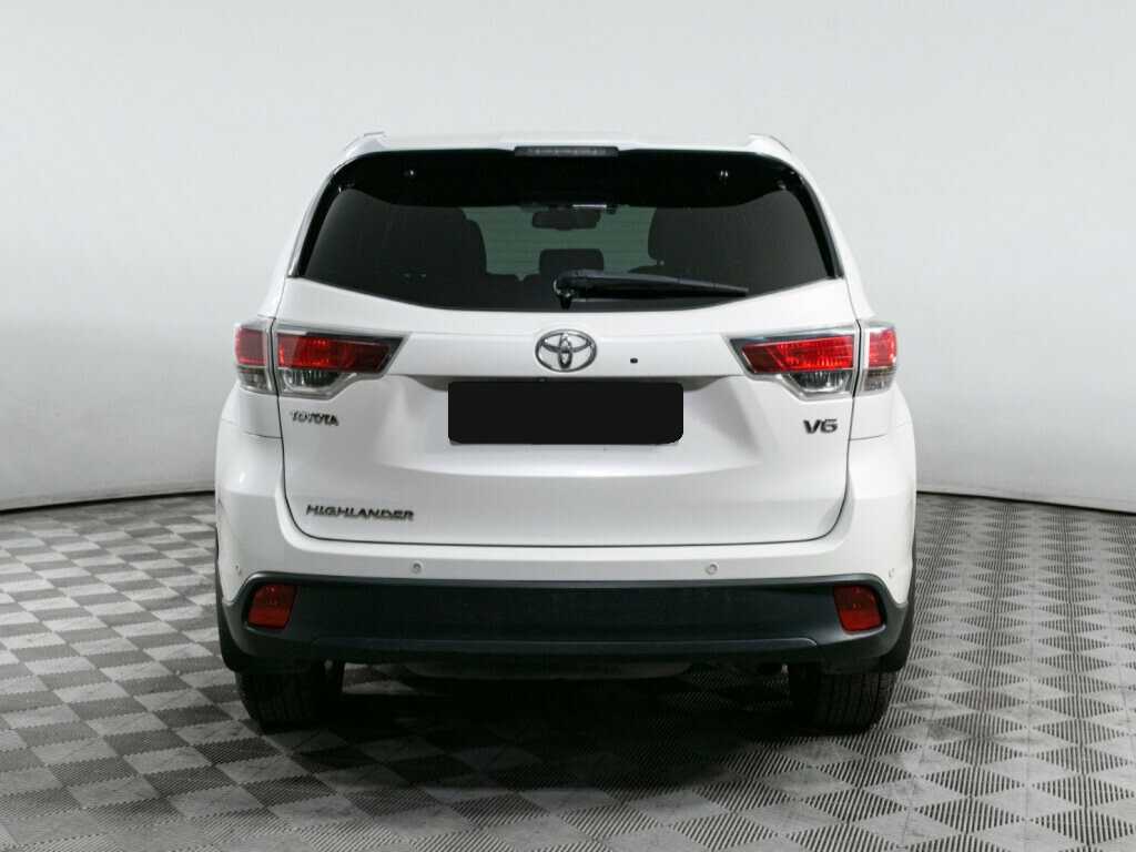 Купить Toyota Highlander с пробегом. Фото: #4
