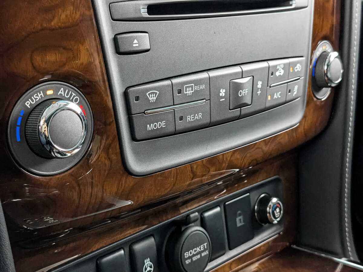 Купить Infiniti QX80 с пробегом. Фото: #16