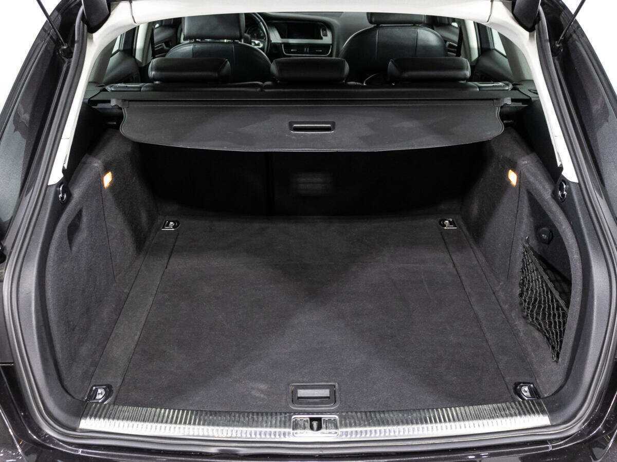 Купить Audi A4 с пробегом. Фото: #13