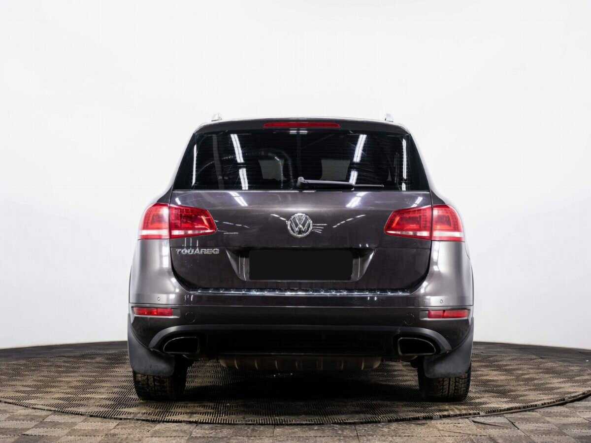 Купить Volkswagen Touareg с пробегом. Фото: #4