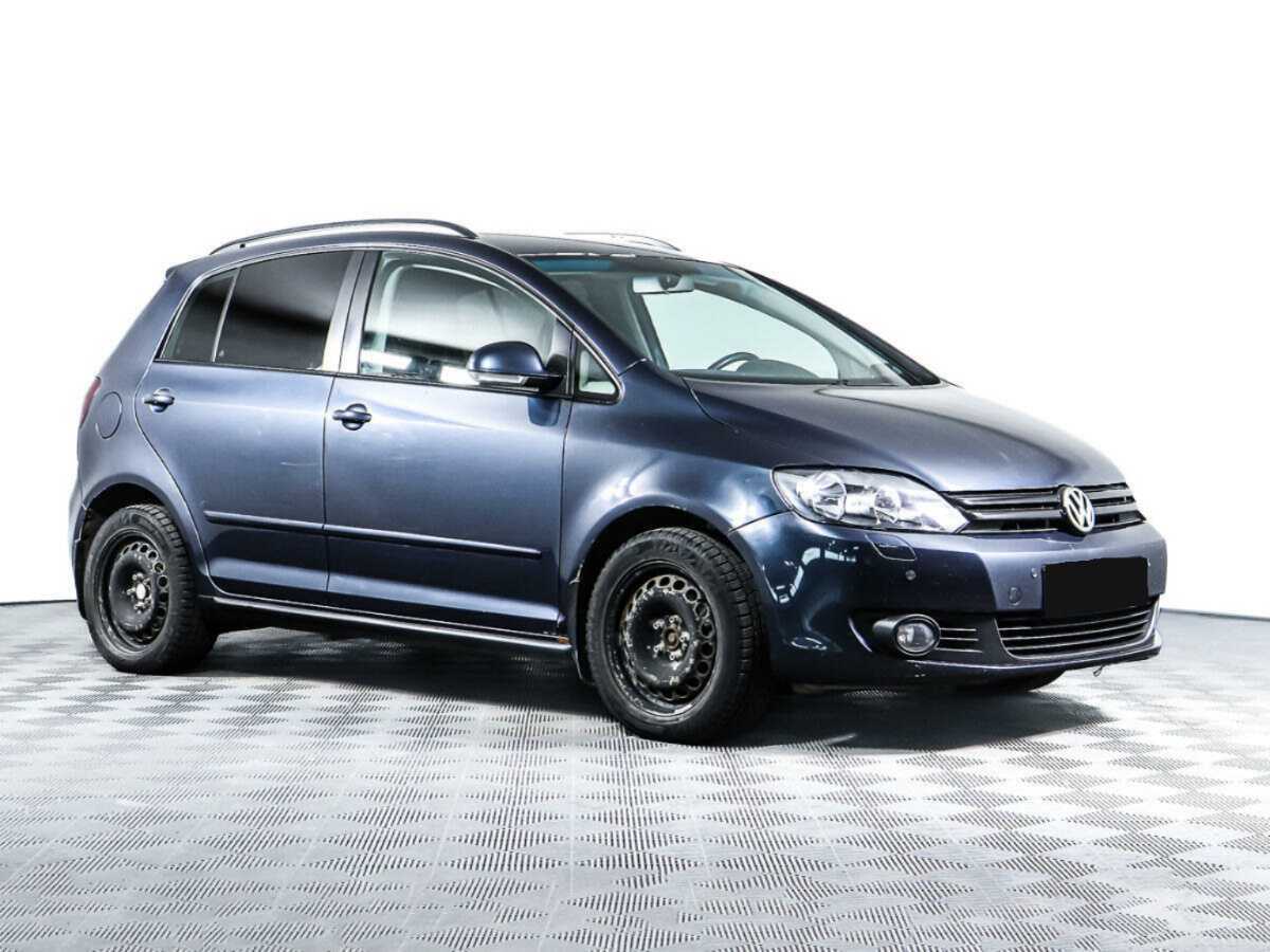Купить Volkswagen Golf Plus с пробегом. Фото: #1