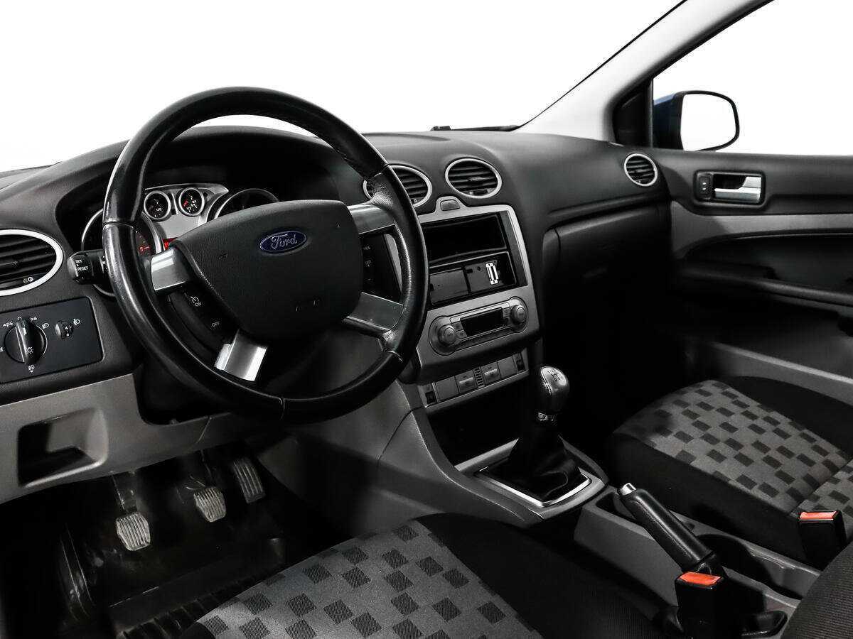 Купить Ford Focus с пробегом. Фото: #8