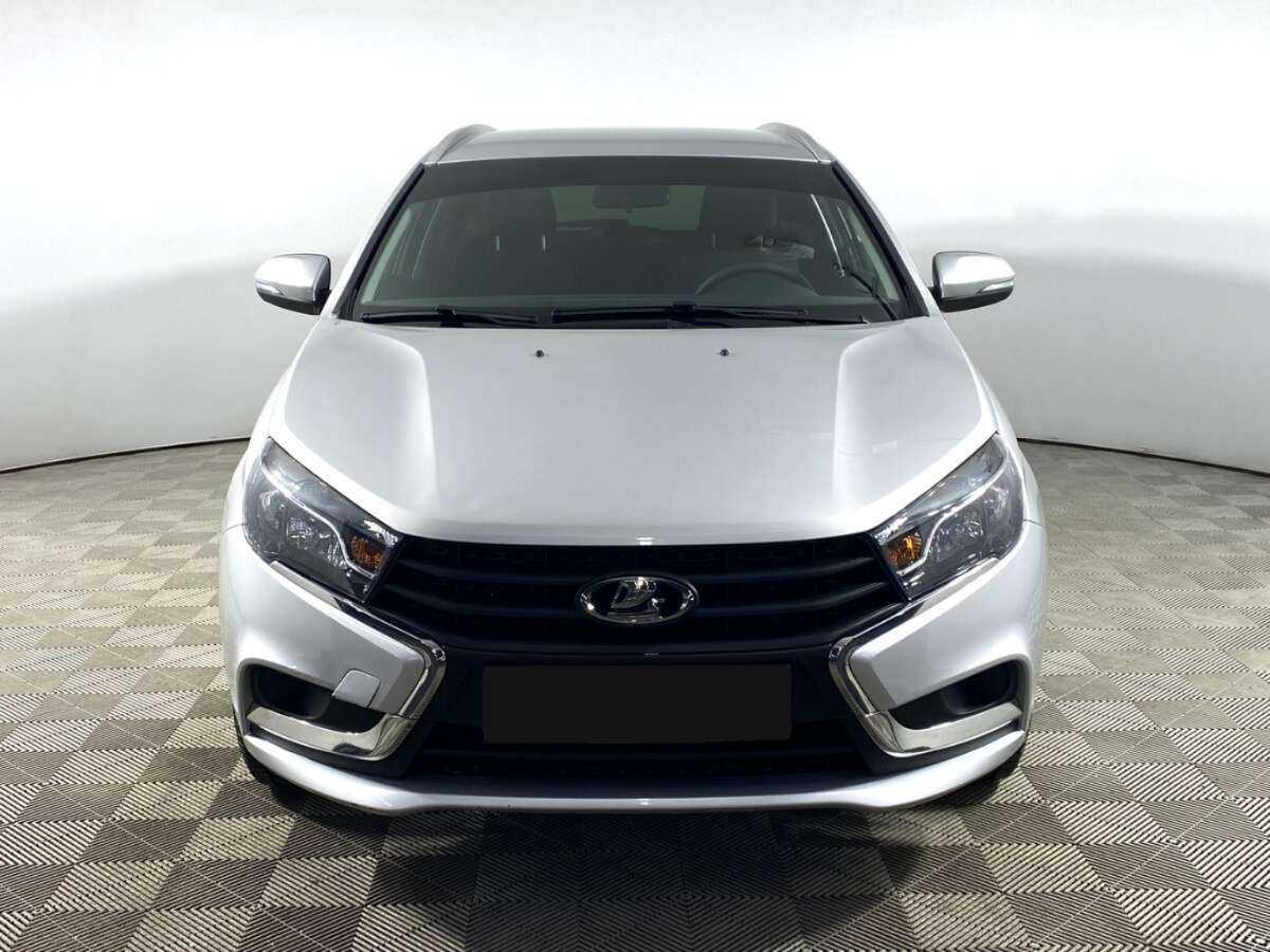 Купить Lada (ВАЗ) Vesta с пробегом. Фото: #1