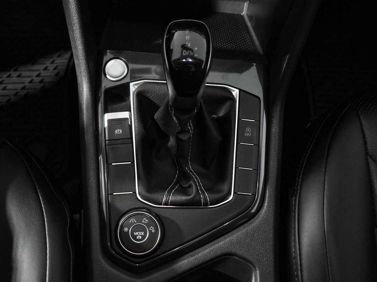 Купить Volkswagen Tiguan с пробегом. Фото: #8