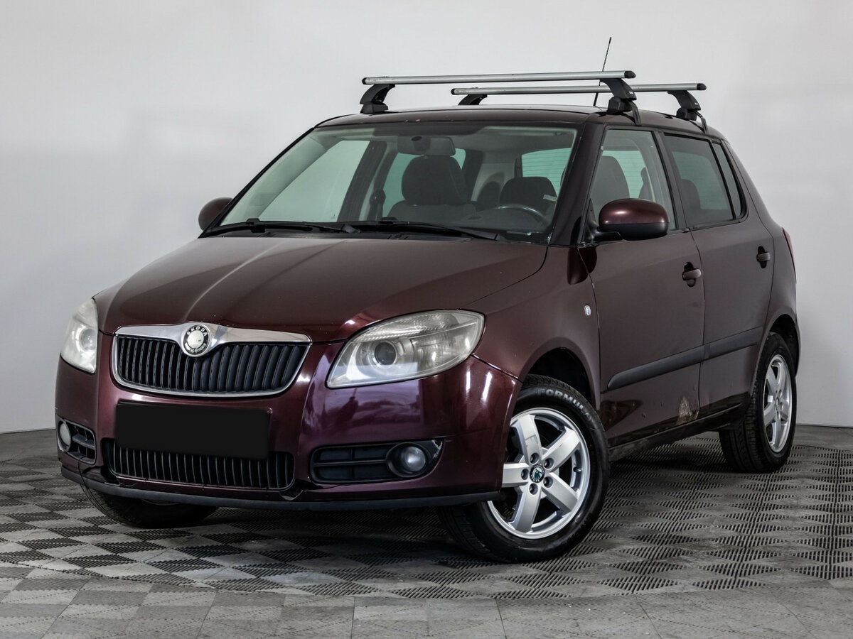 Купить Skoda Fabia с пробегом. Посмотреть фото