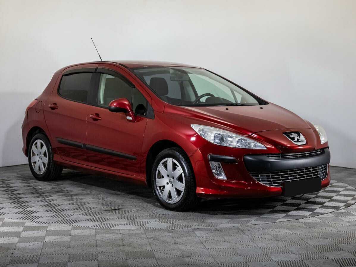 Купить Peugeot 308 с пробегом. Фото: #2
