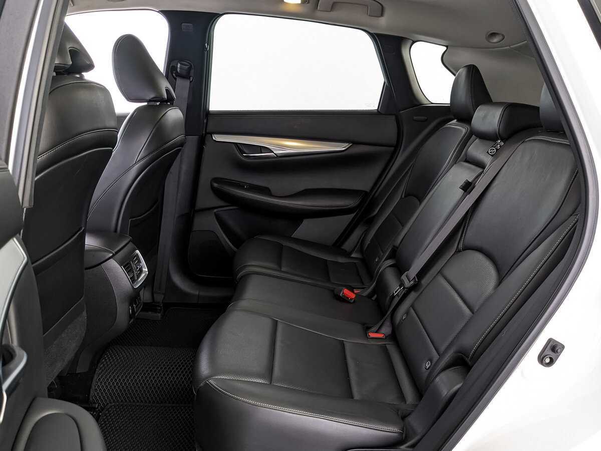 Купить Infiniti QX50 с пробегом. Фото: #9