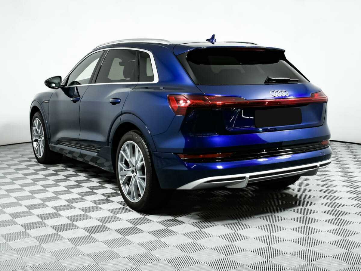 Купить Audi e-tron с пробегом. Фото: #6