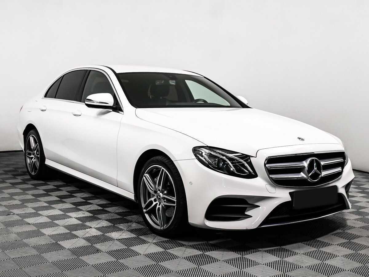 Купить Mercedes-Benz E-Класс с пробегом. Фото: #2