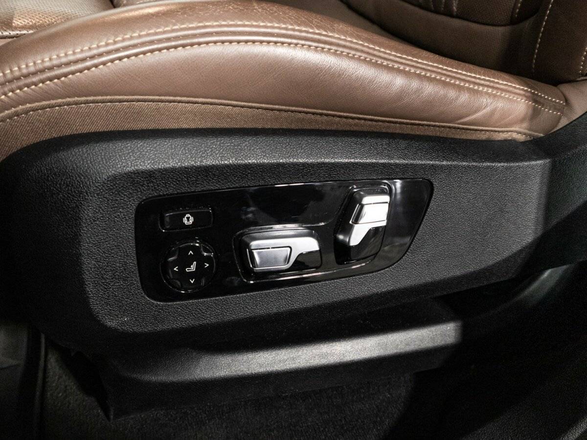 Купить BMW X6 с пробегом. Фото: #16