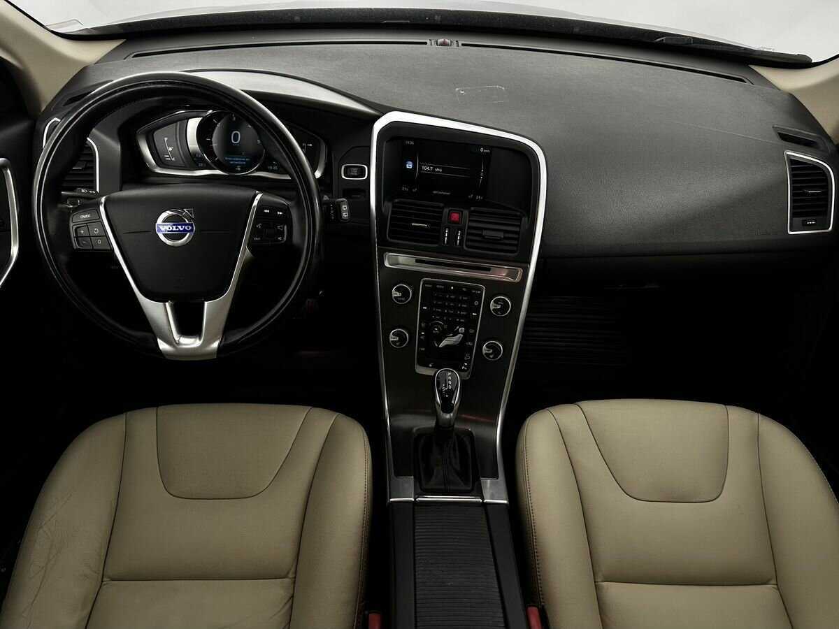 Купить Volvo XC60 с пробегом. Фото: #8