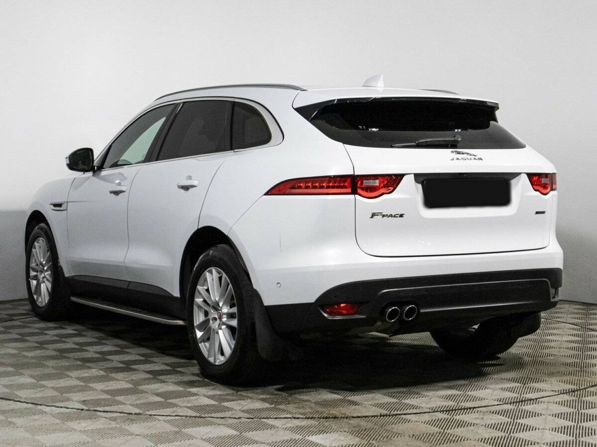 Купить Jaguar F-Pace с пробегом. Фото: #6