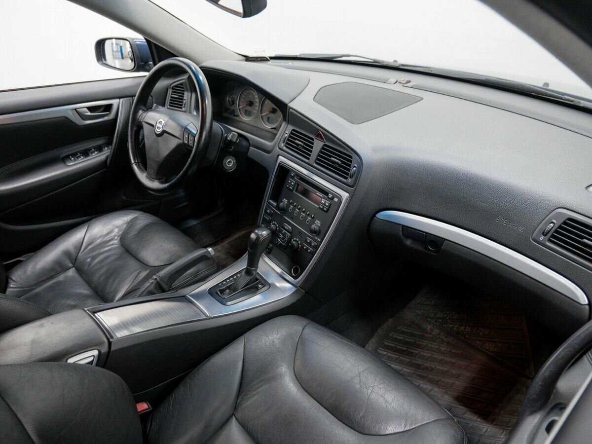 Купить Volvo S60 с пробегом. Фото: #6