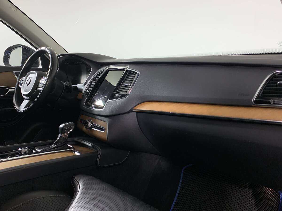 Купить Volvo XC90 с пробегом. Фото: #11