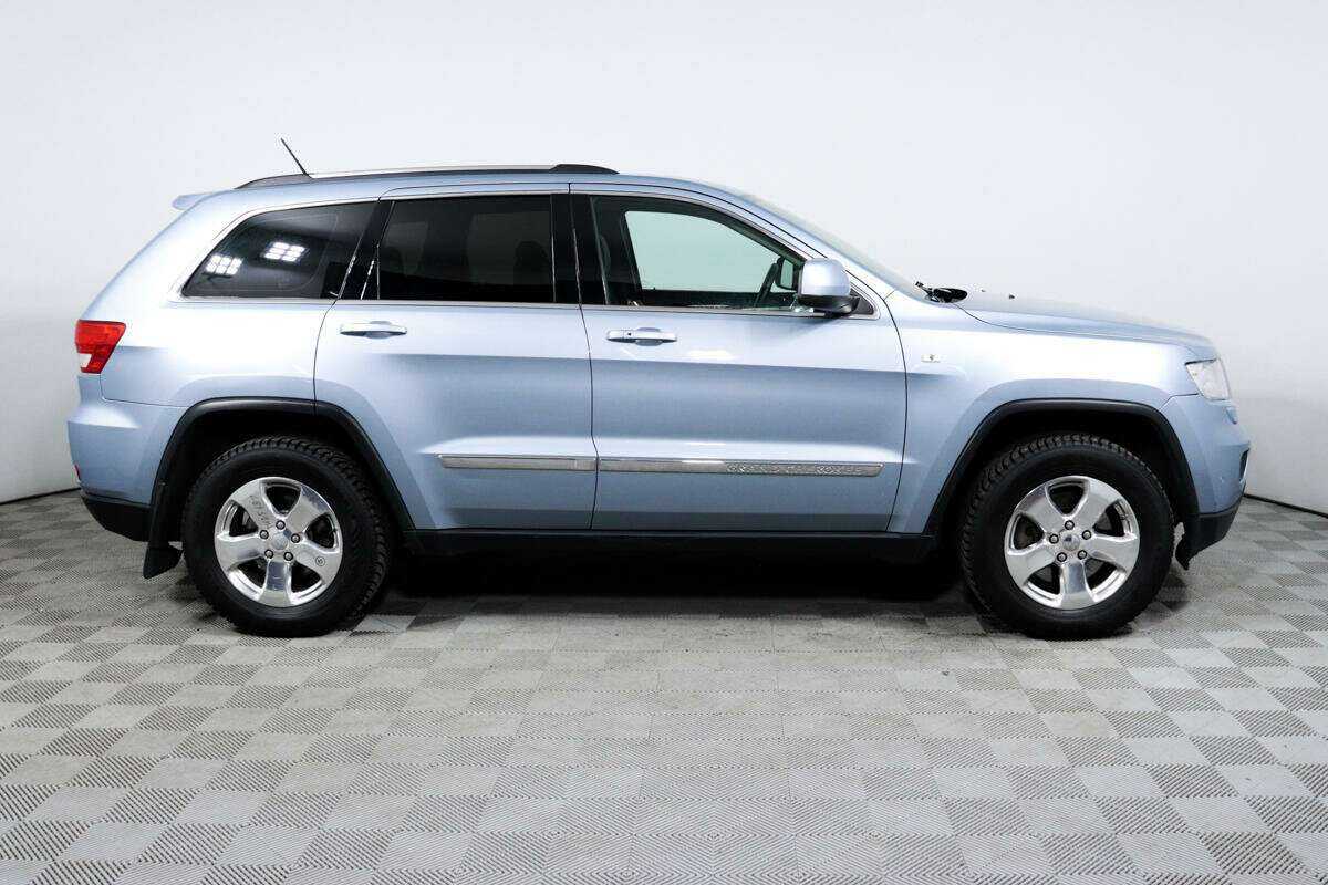 Купить Jeep Grand Cherokee с пробегом. Фото: #3