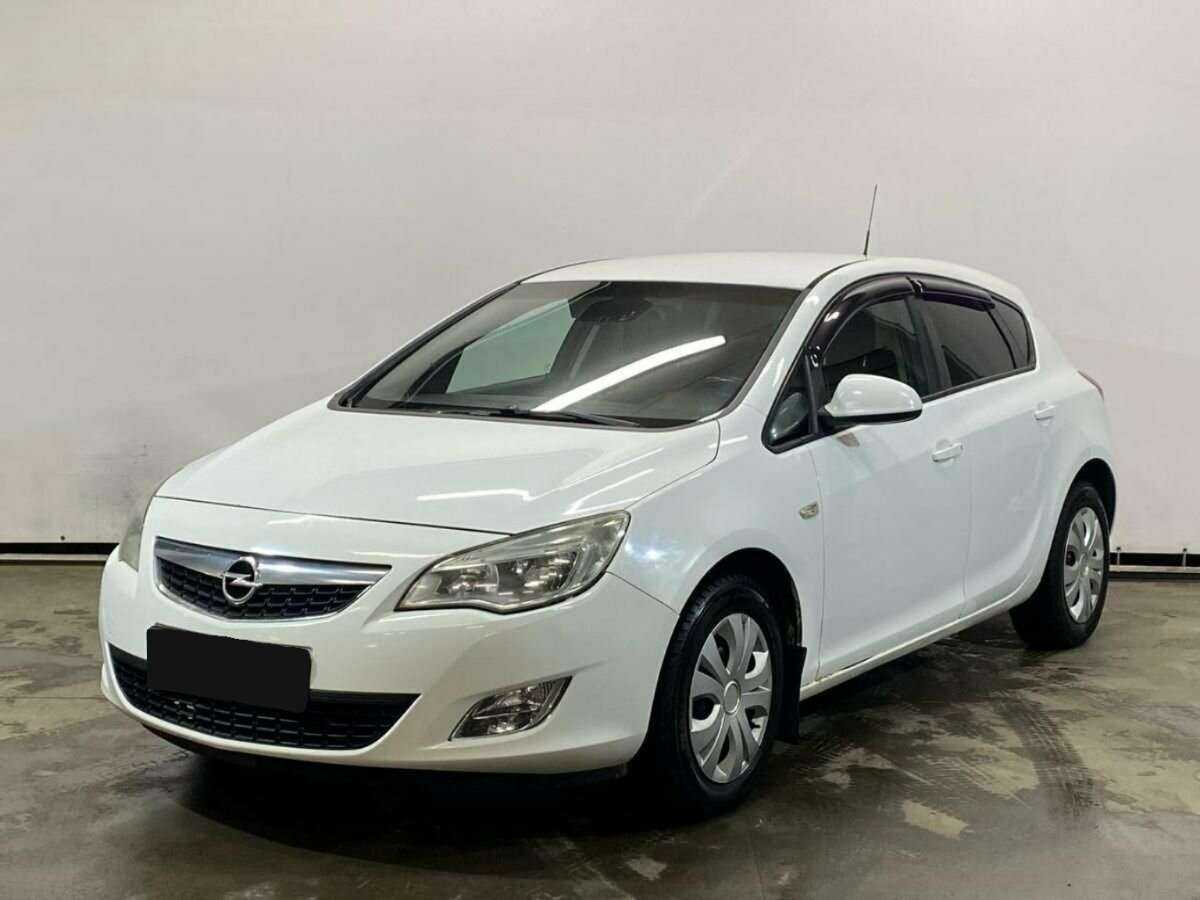 Купить Opel Astra с пробегом. Посмотреть фото