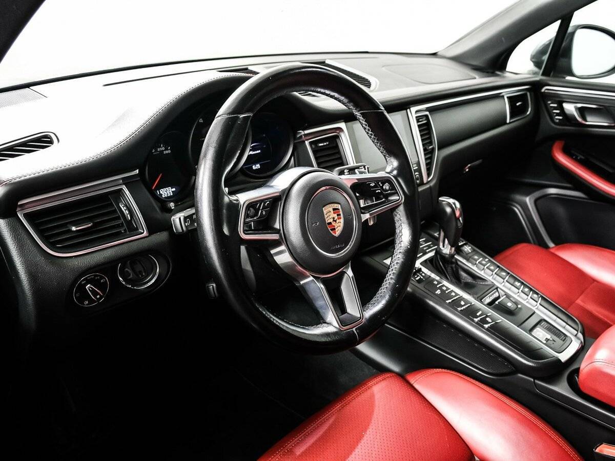 Купить Porsche Macan с пробегом. Фото: #12