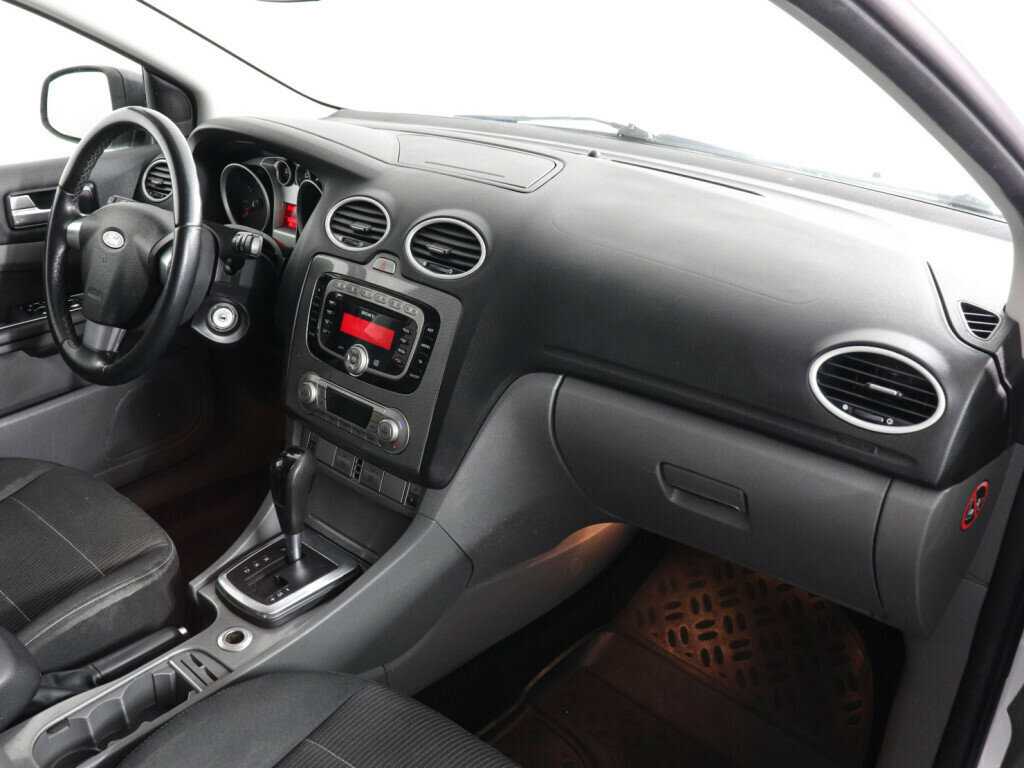 Купить Ford Focus с пробегом. Фото: #5