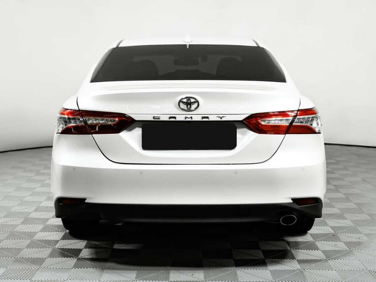 Купить Toyota Camry с пробегом. Фото: #5