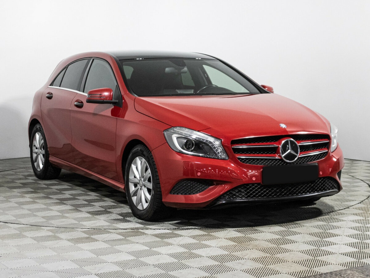 Купить Mercedes-Benz A-Класс с пробегом. Фото: #2