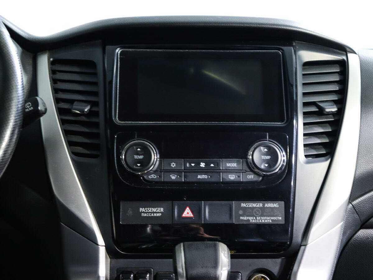 Купить Mitsubishi Pajero Sport с пробегом. Фото: #12