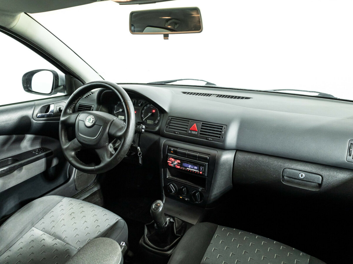 Купить Skoda Octavia с пробегом. Фото: #8
