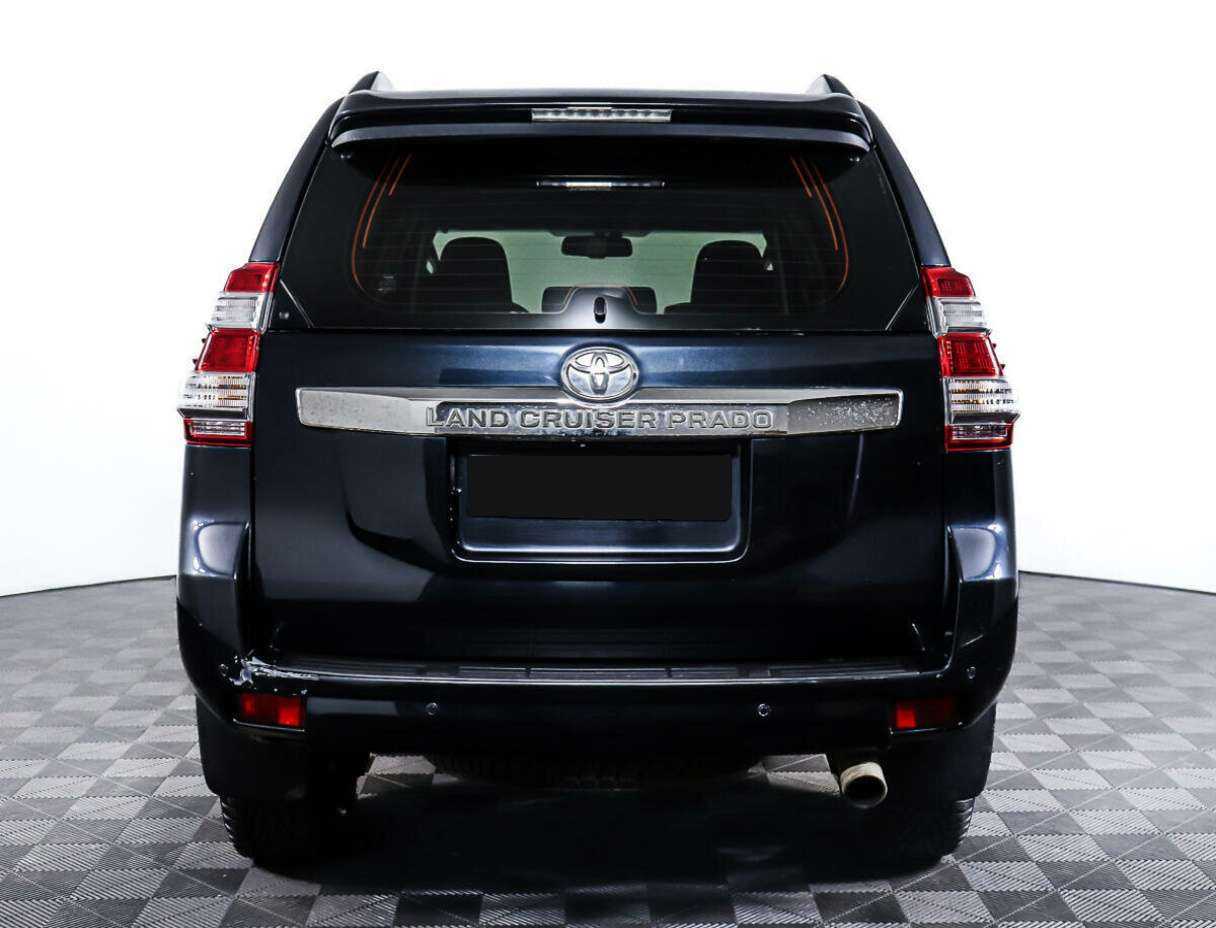 Купить Toyota Land Cruiser Prado с пробегом. Фото: #5