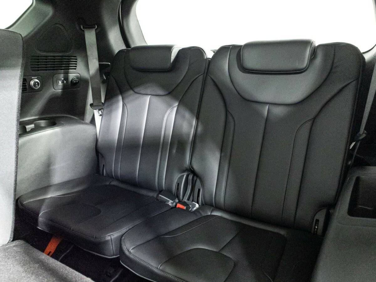 Купить Hyundai Santa Fe с пробегом. Фото: #17