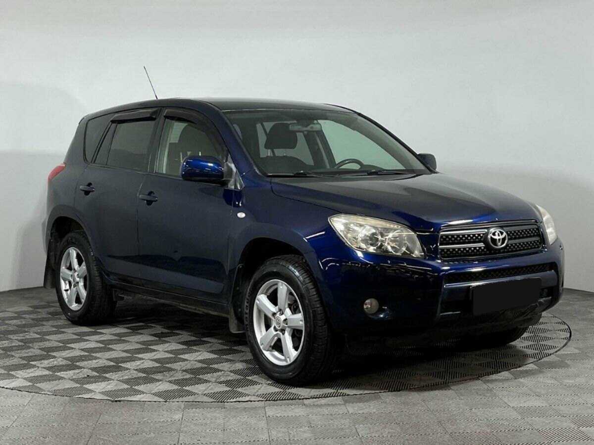 Купить Toyota RAV4 с пробегом. Фото: #2