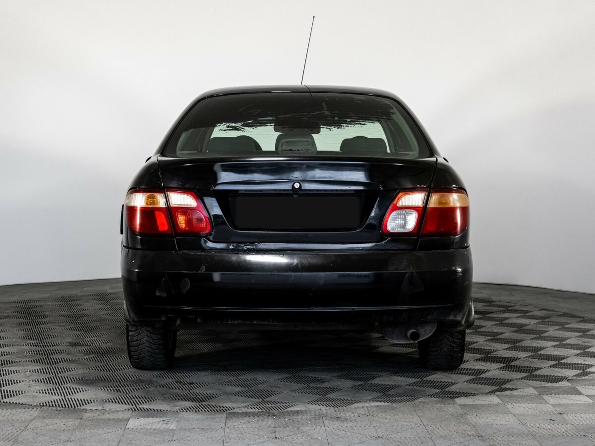 Купить Nissan Almera с пробегом. Фото: #4