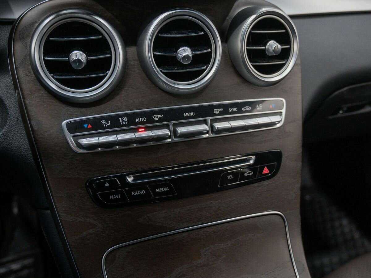 Купить Mercedes-Benz GLC с пробегом. Фото: #21