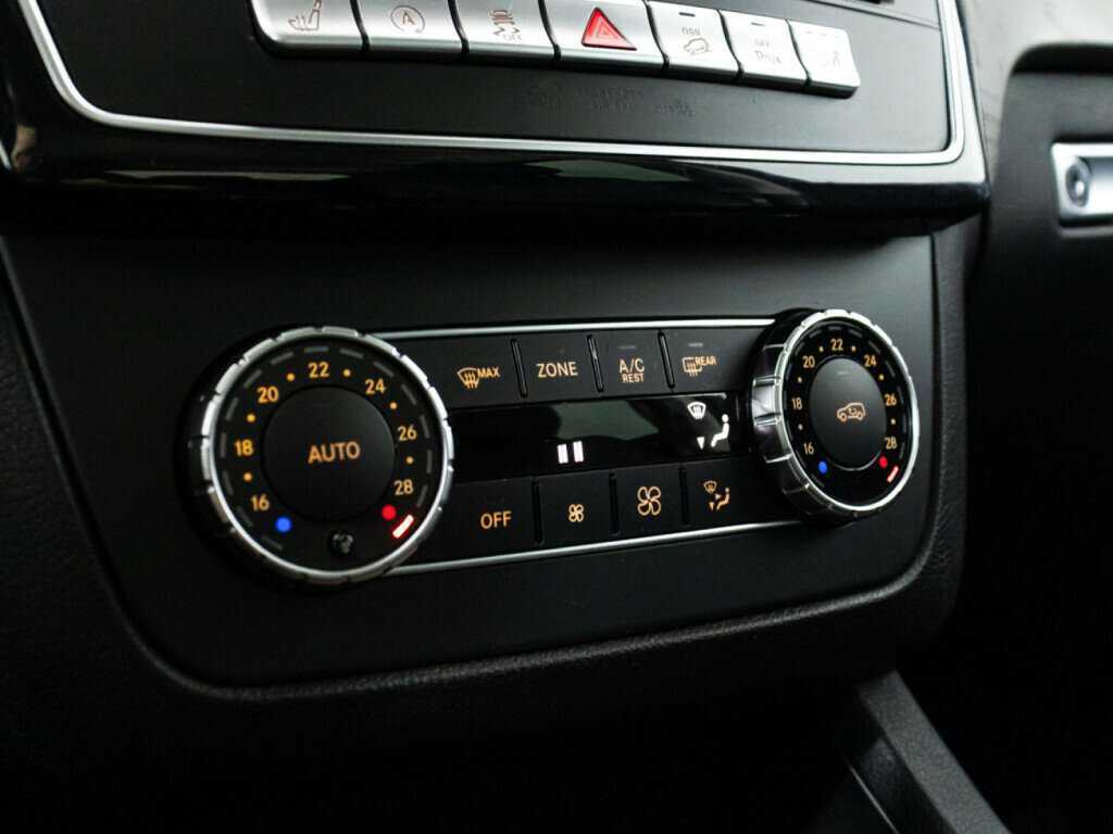 Купить Mercedes-Benz GLE с пробегом. Фото: #17