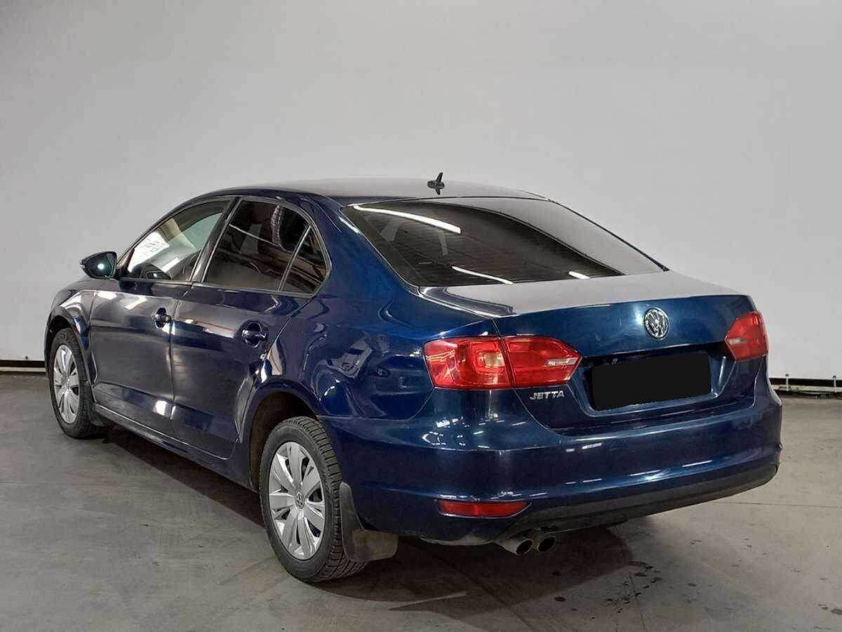 Купить Volkswagen Jetta с пробегом. Фото: #6