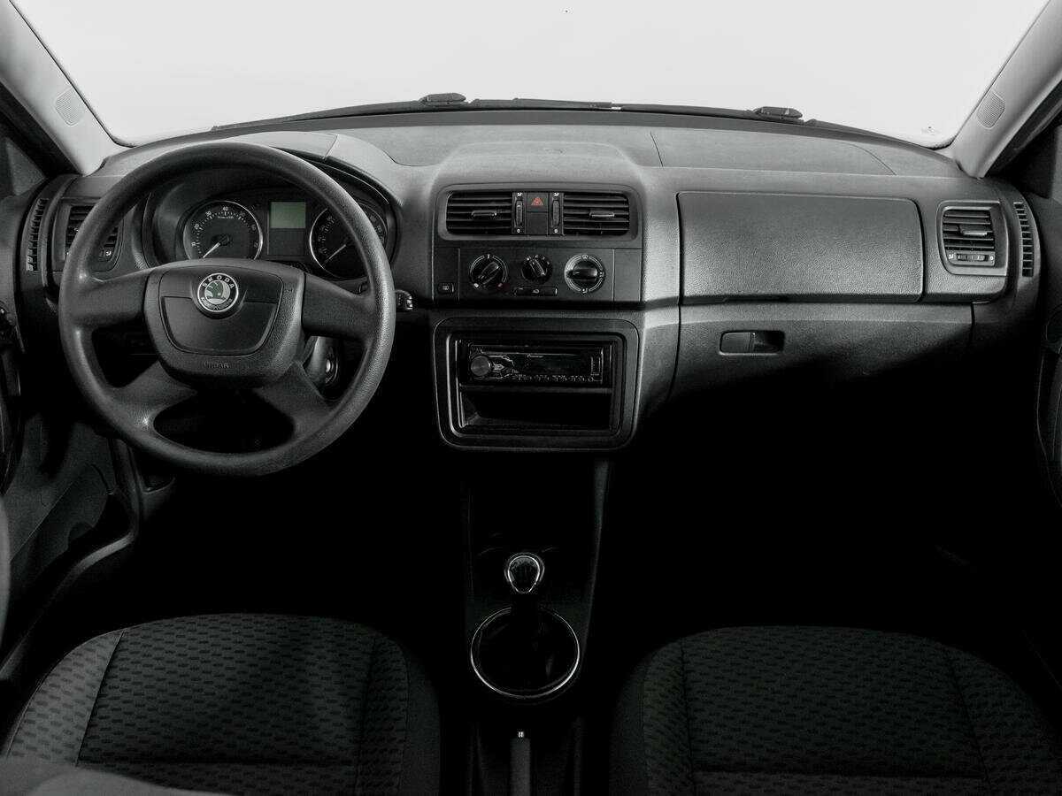 Купить Skoda Fabia с пробегом. Фото: #11