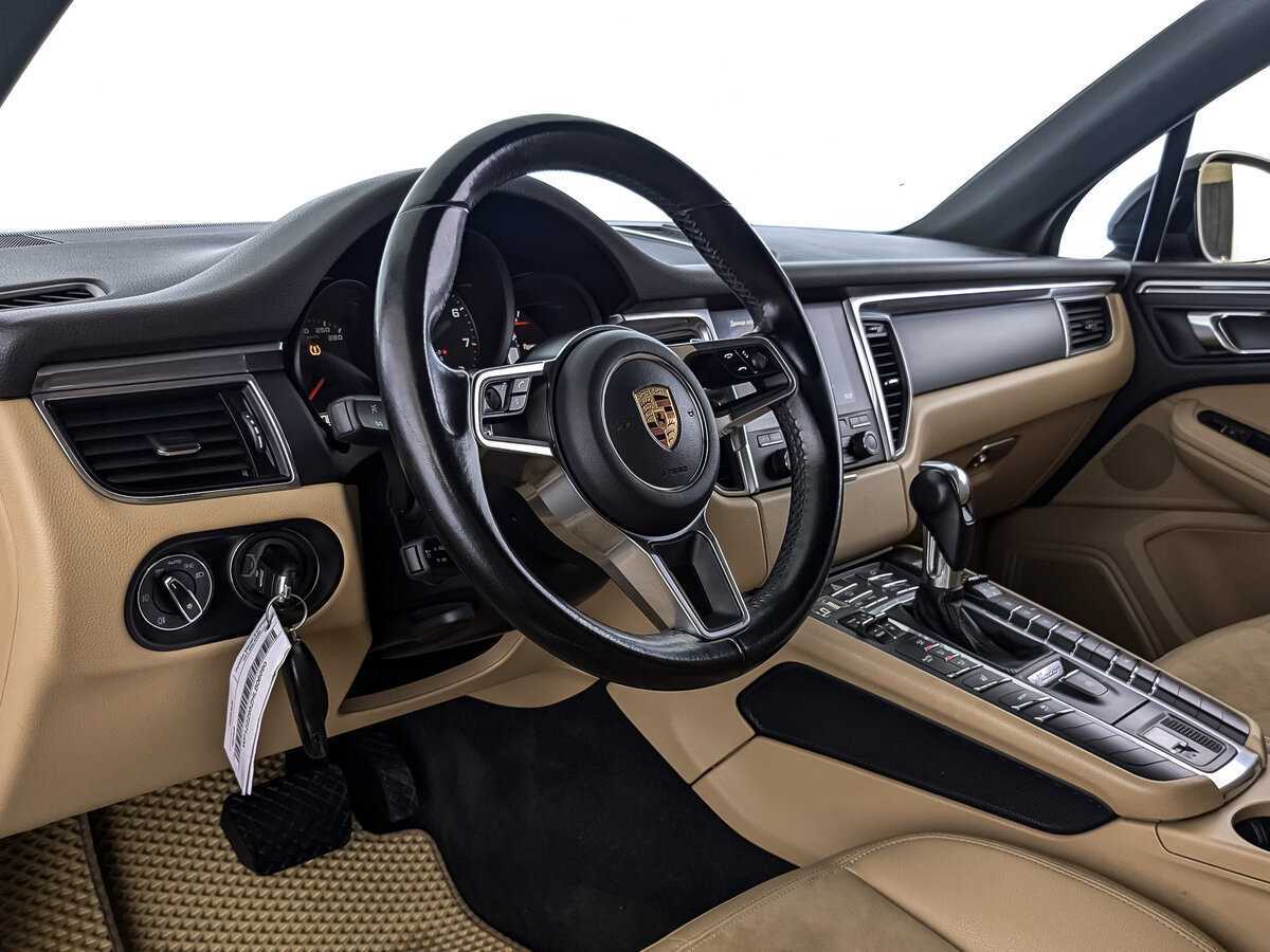 Купить Porsche Macan с пробегом. Фото: #11