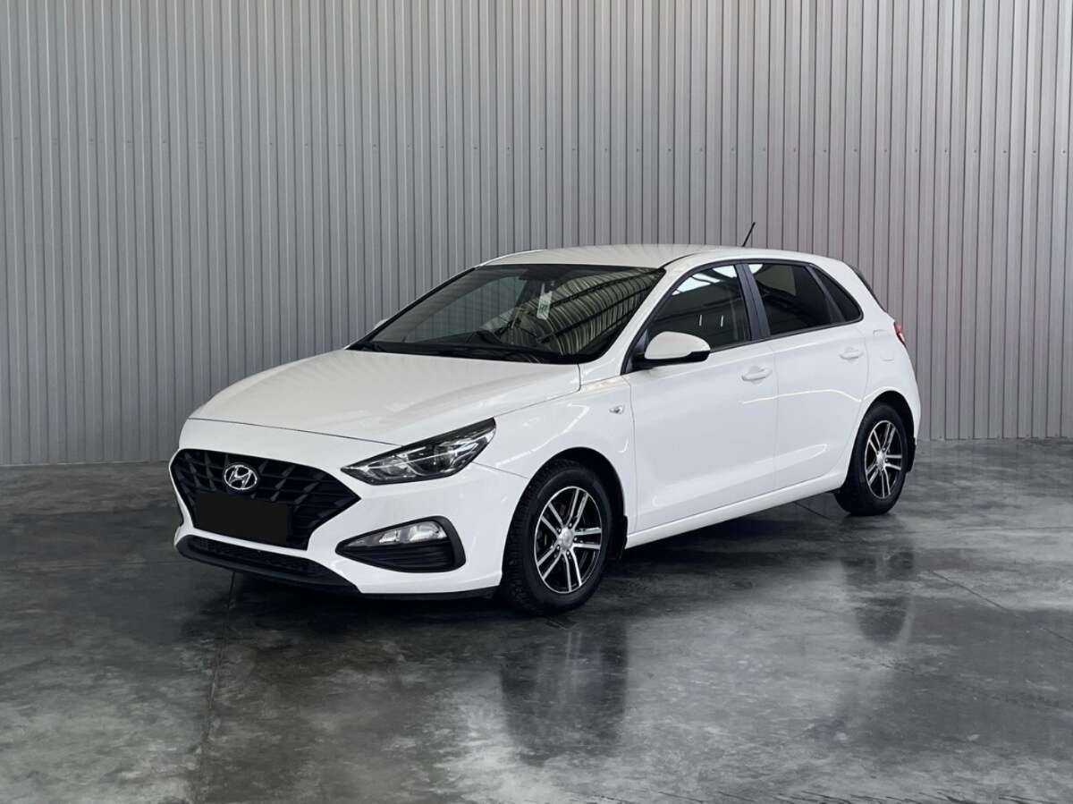 Купить Hyundai i30 с пробегом. Фото: #0