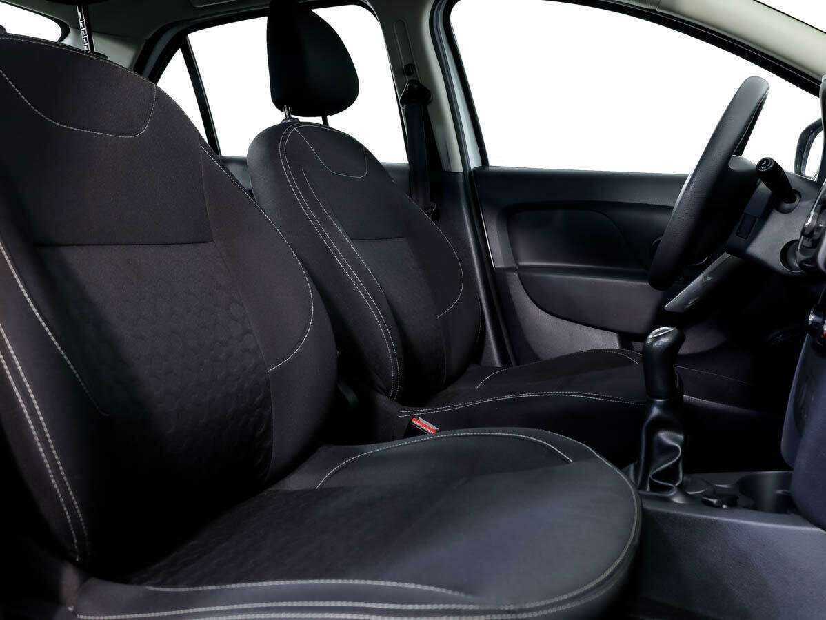 Купить Renault Logan с пробегом. Фото: #9
