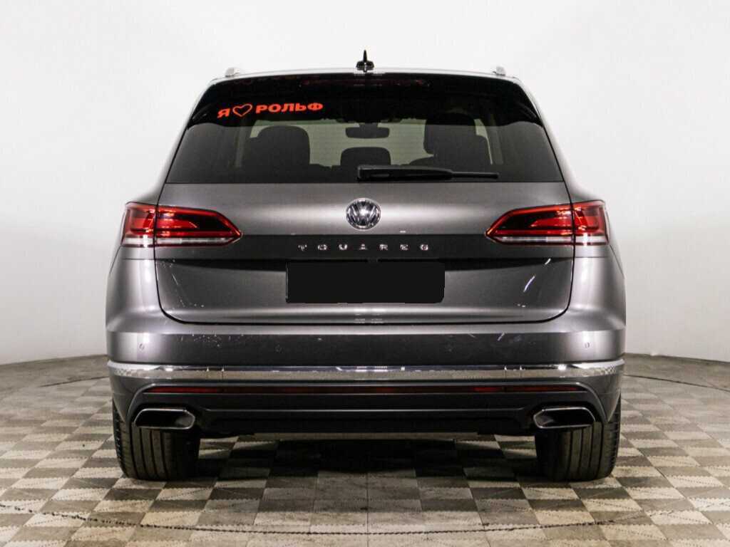 Купить Volkswagen Touareg с пробегом. Фото: #5