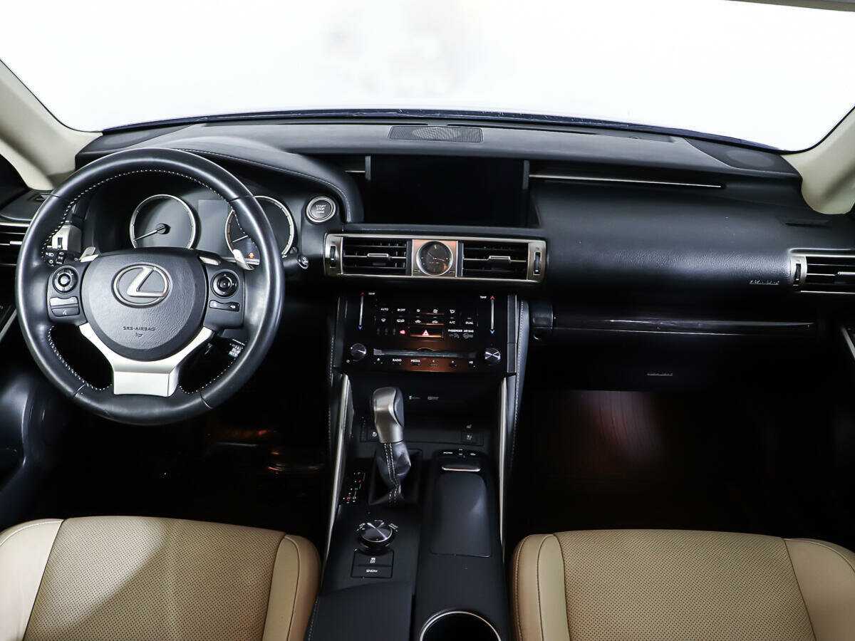 Купить Lexus IS с пробегом. Фото: #10