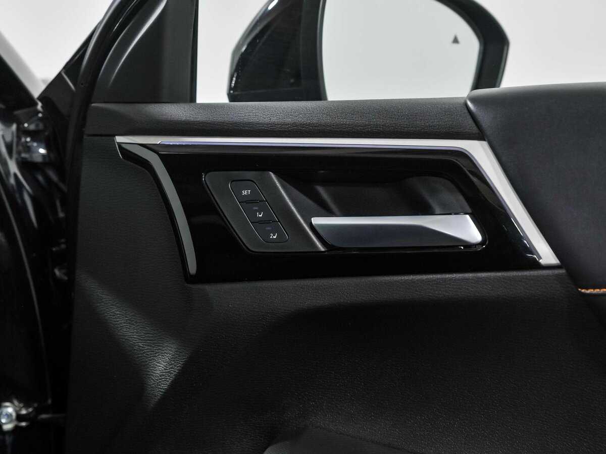 Купить Mitsubishi Outlander с пробегом. Фото: #22