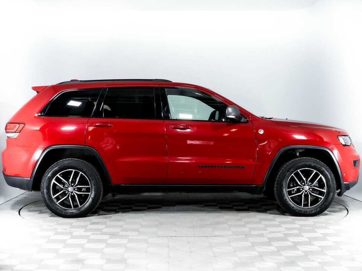 Купить Jeep Grand Cherokee с пробегом. Фото: #3