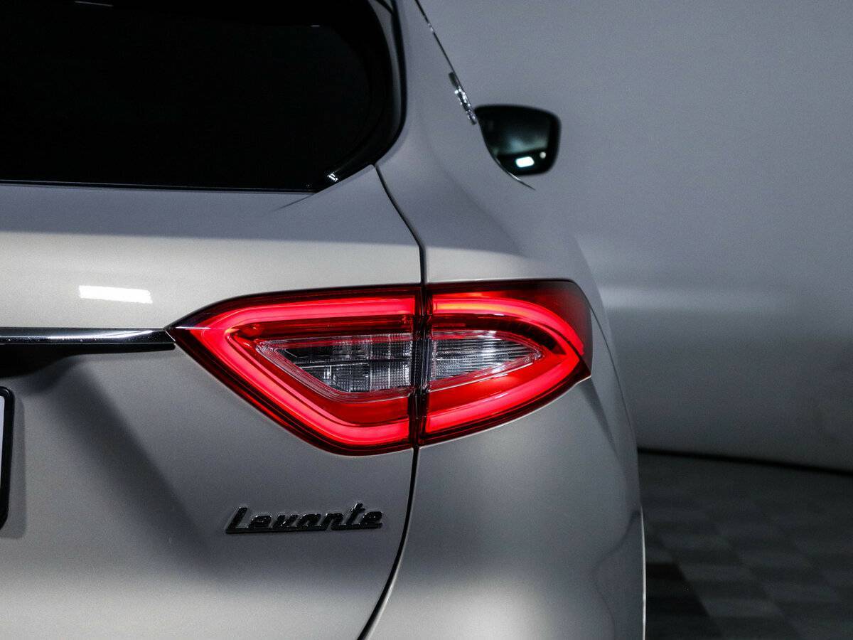 Купить Maserati Levante с пробегом. Фото: #14