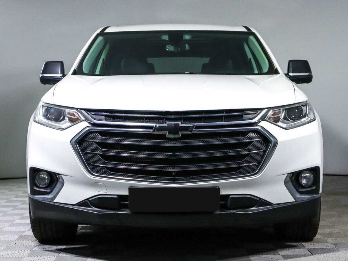 Купить Chevrolet Traverse с пробегом. Фото: #1