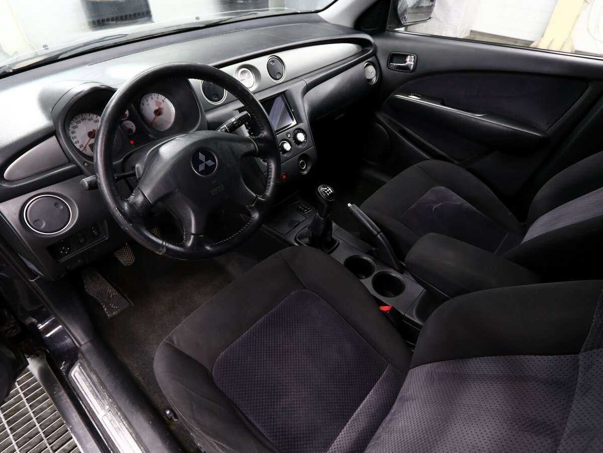Купить Mitsubishi Outlander с пробегом. Фото: #6