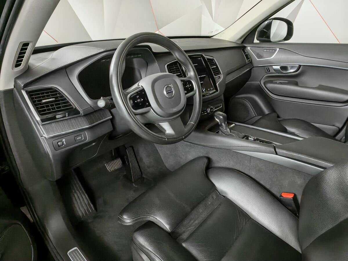 Купить Volvo XC90 с пробегом. Фото: #17