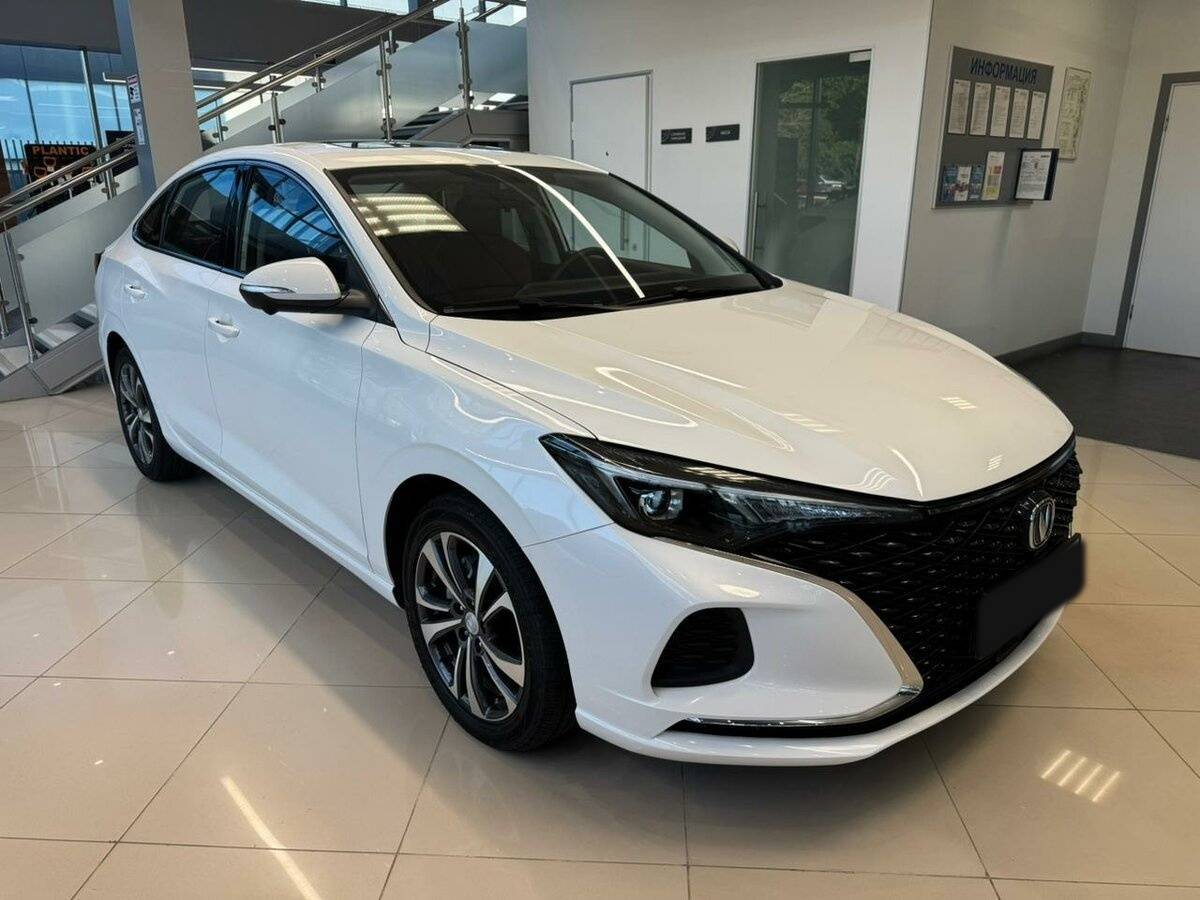 Купить Changan Eado Plus с пробегом. Фото: #2